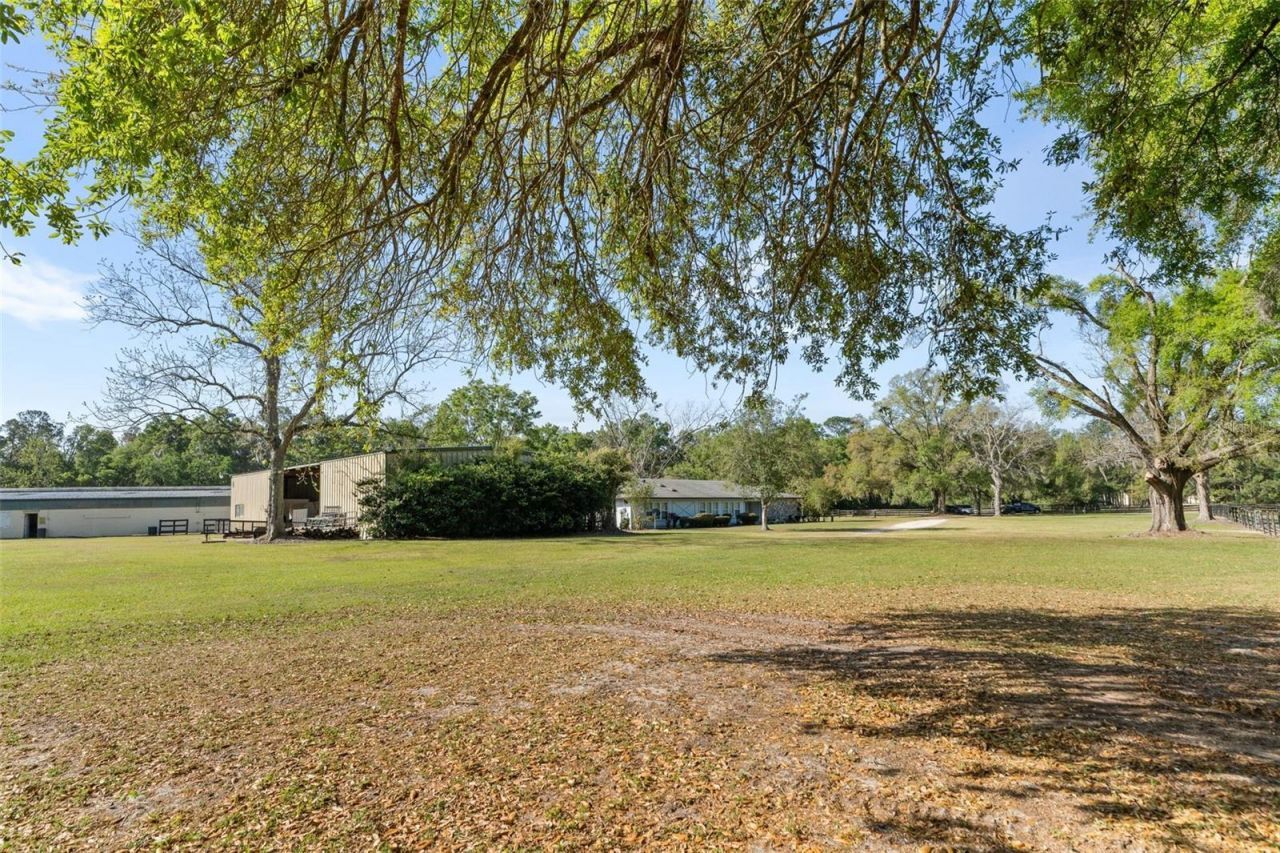 16525 SW 5th Place, Newberry, FL 32669 Photo