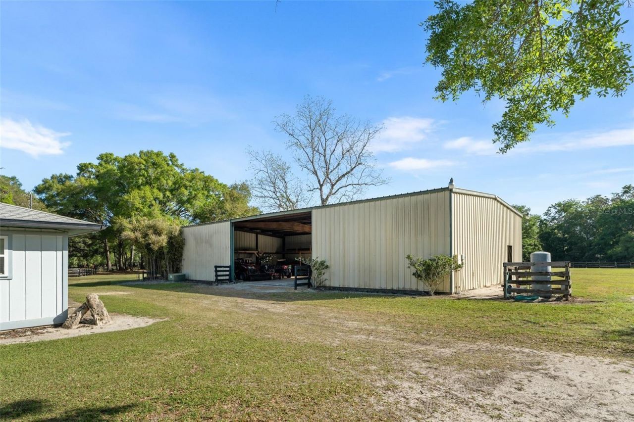 16525 SW 5th Place, Newberry, FL 32669 Photo