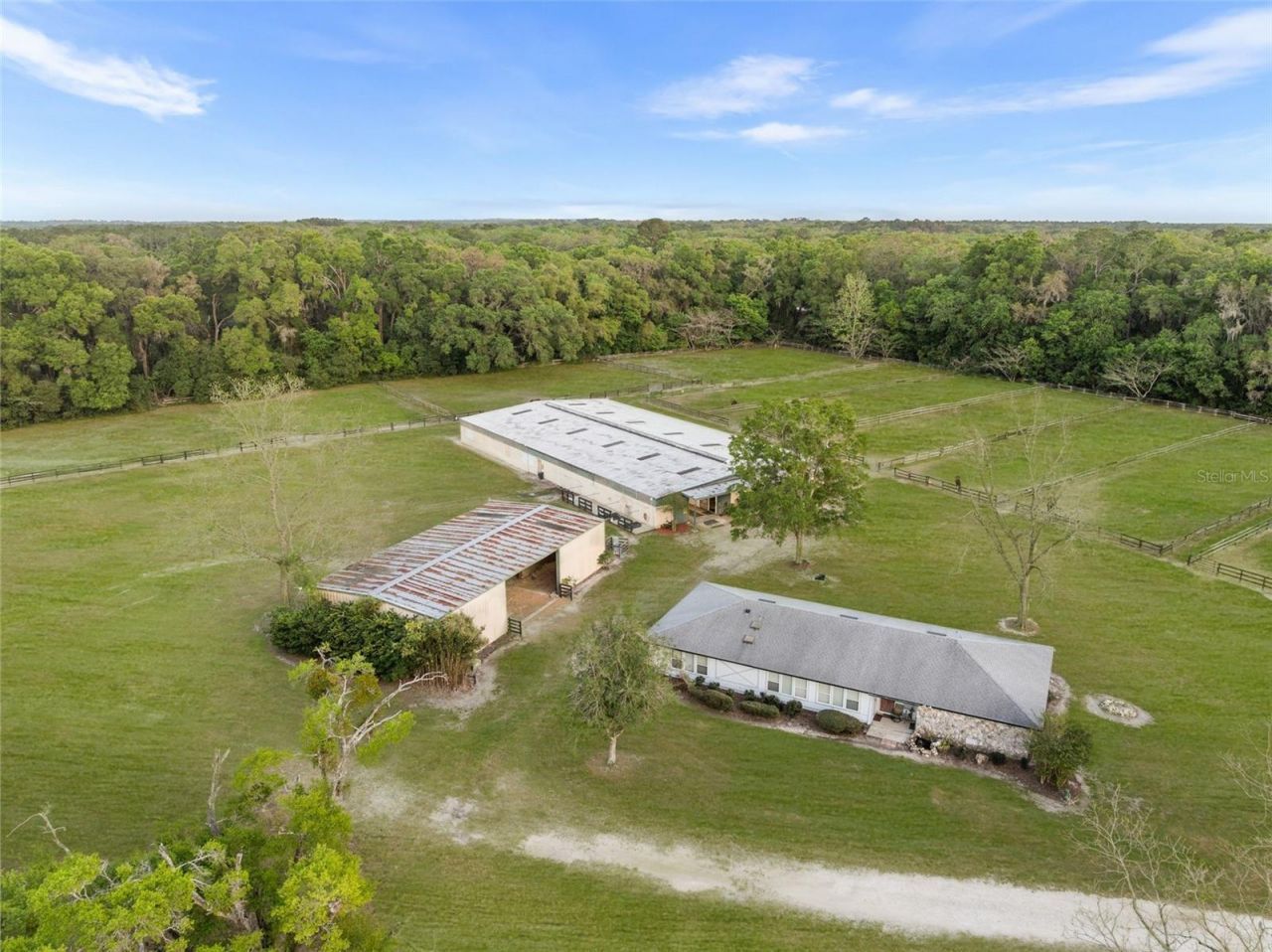 16525 SW 5th Place, Newberry, FL 32669 Photo
