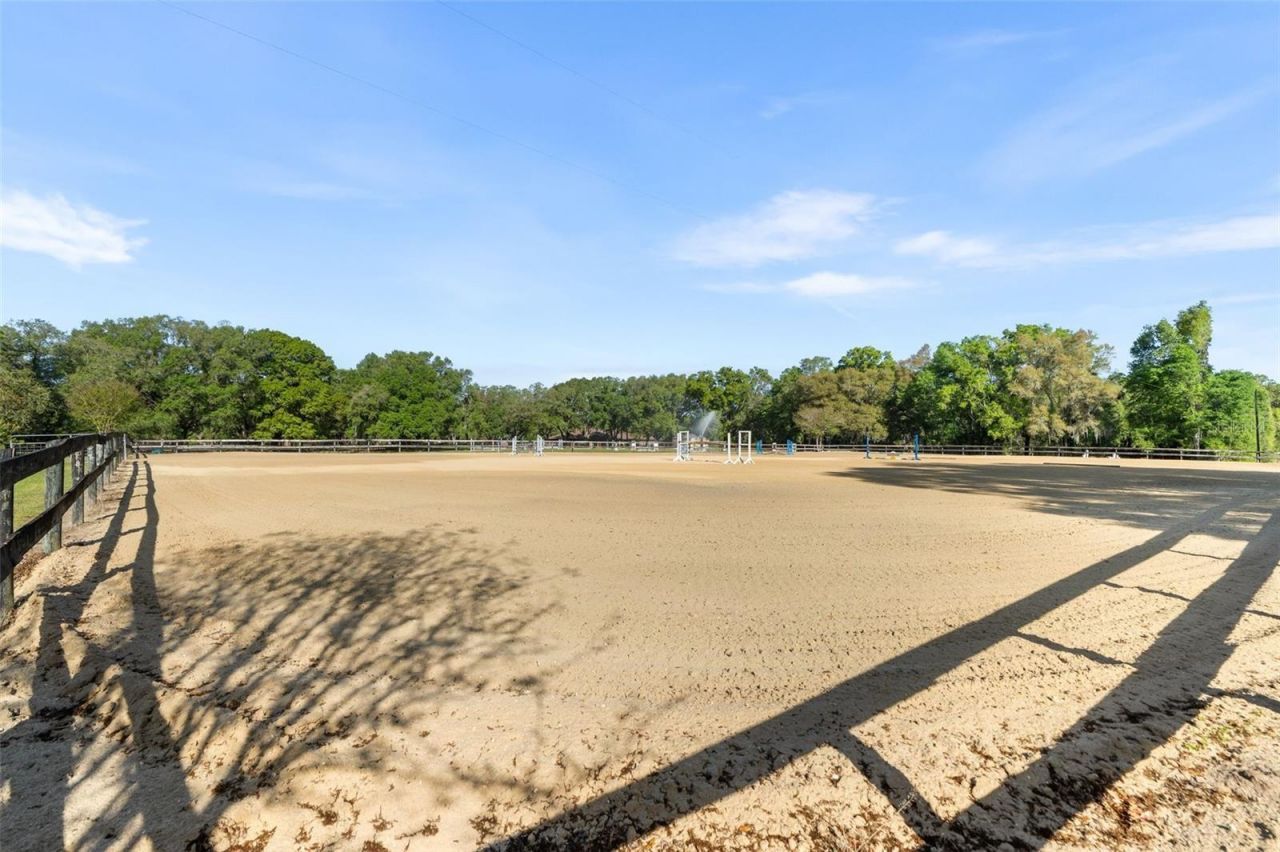 16525 SW 5th Place, Newberry, FL 32669 Photo