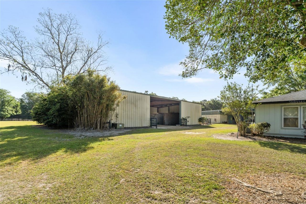 16525 SW 5th Place, Newberry, FL 32669 Photo