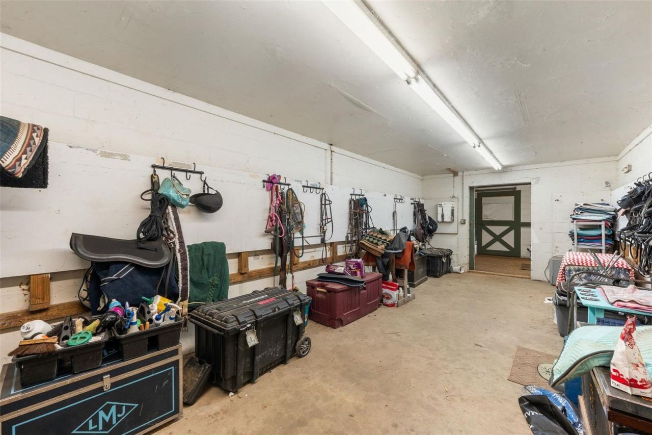 16525 SW 5th Place, Newberry, FL 32669 Photo