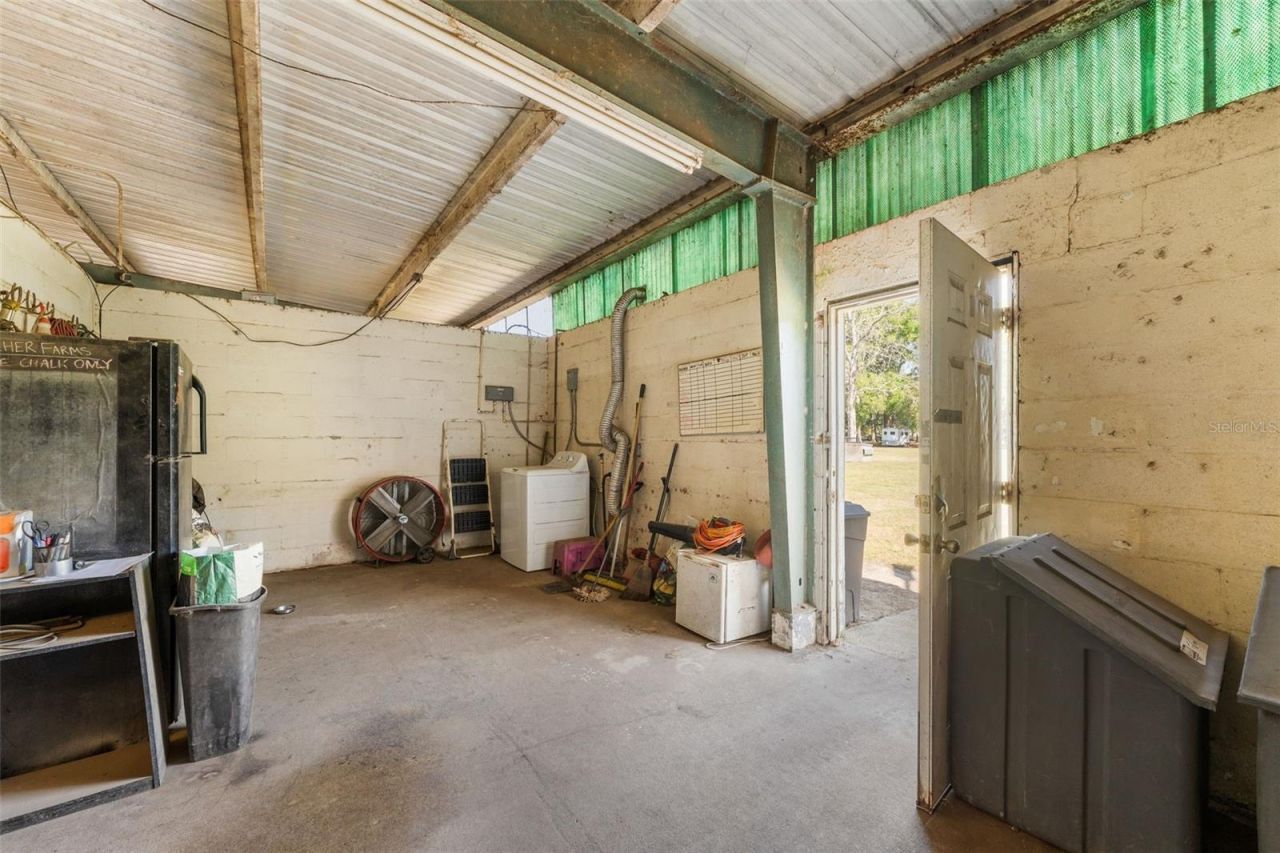 16525 SW 5th Place, Newberry, FL 32669 Photo