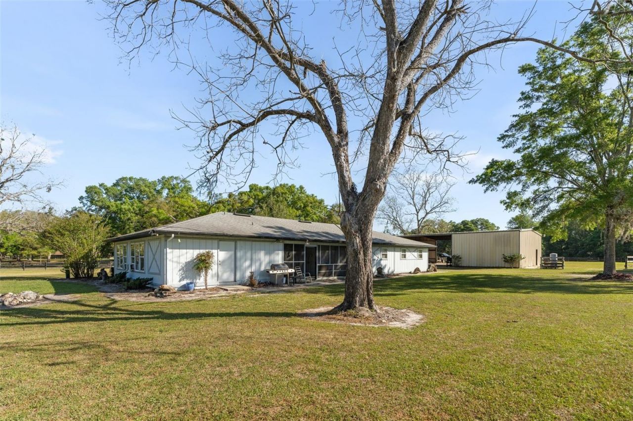 16525 SW 5th Place, Newberry, FL 32669 Photo