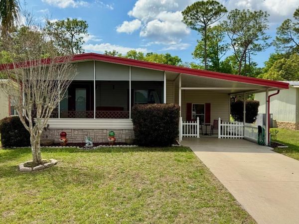 2475 KAREN DRIVE , MOUNT DORA, FL 32757