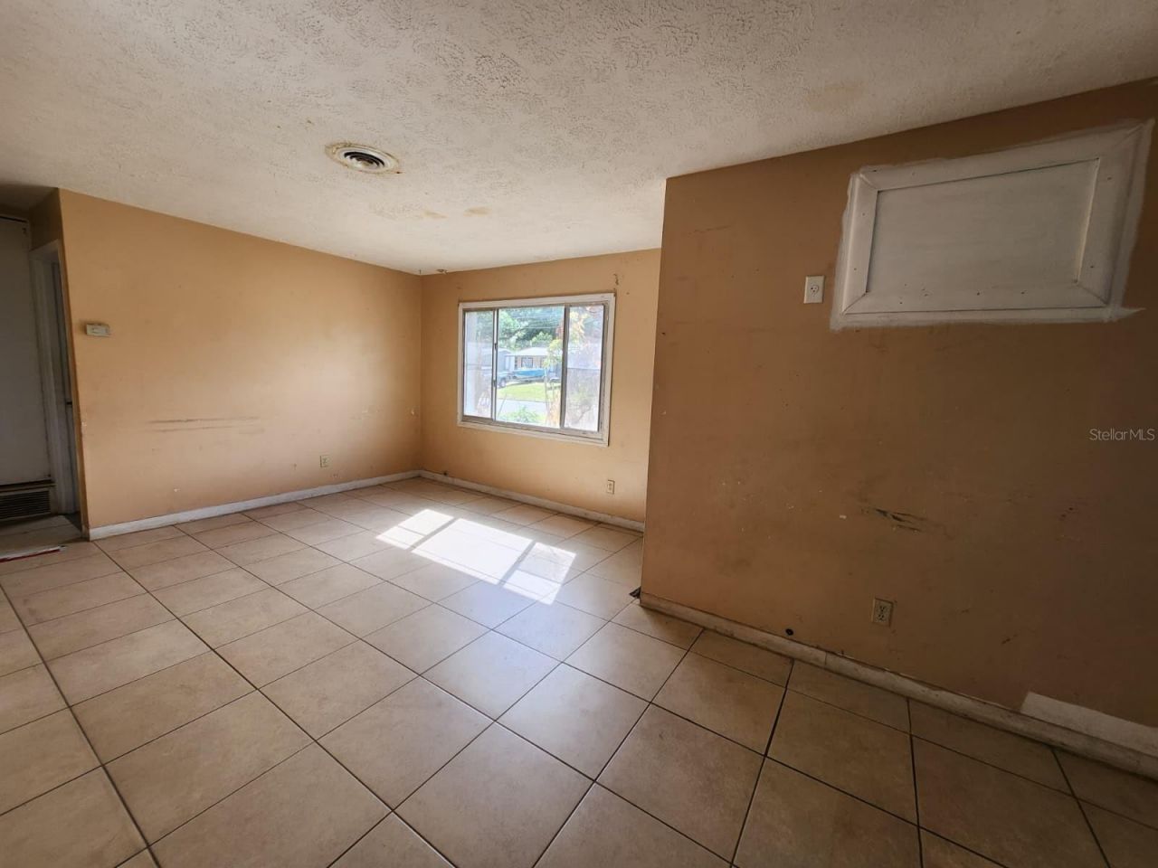 910 Emerald Drive , Mount Dora, FL 32757 Photo