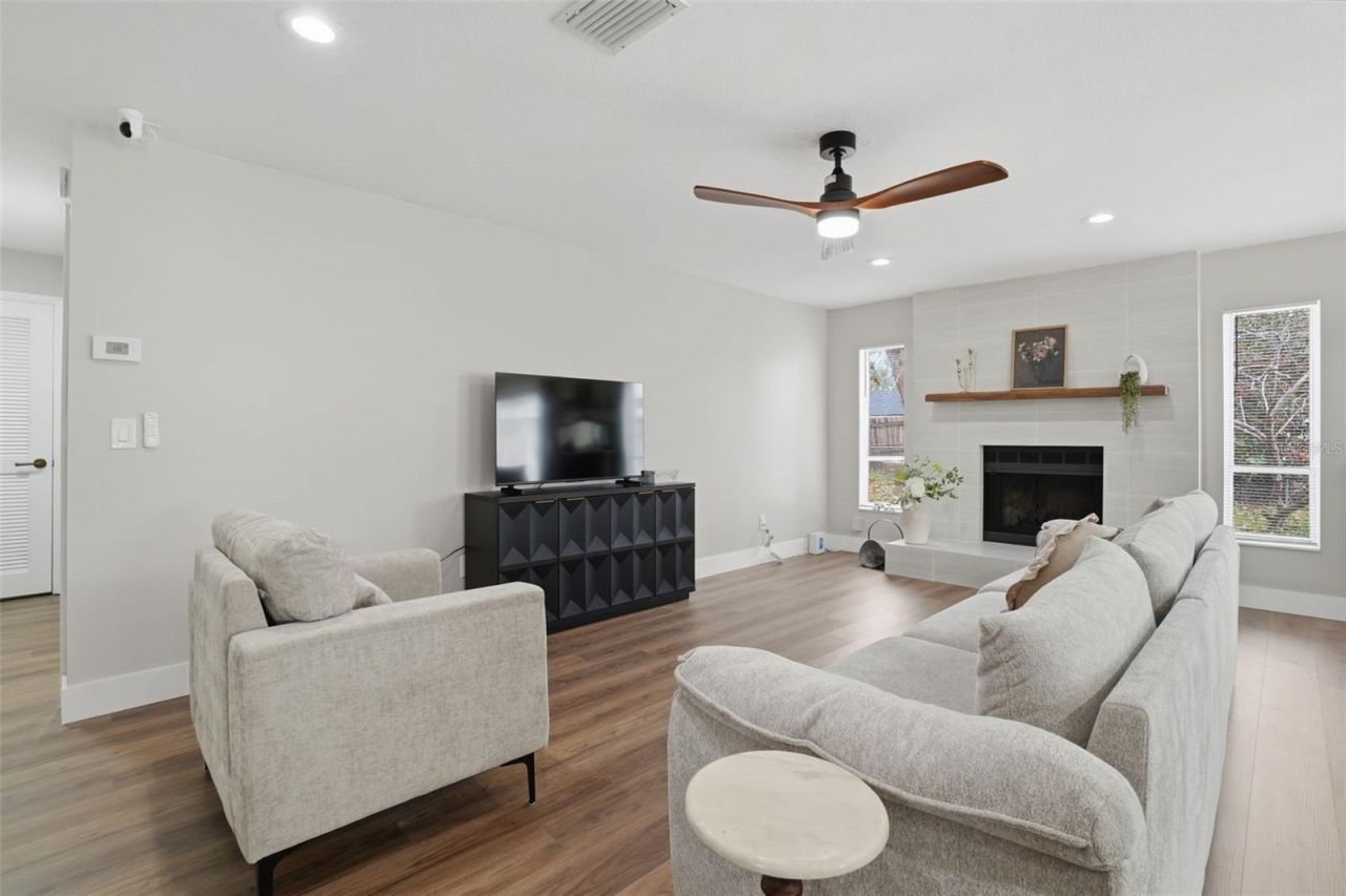 6145 Mary Lynn Court , Orlando, FL 32807 Photo