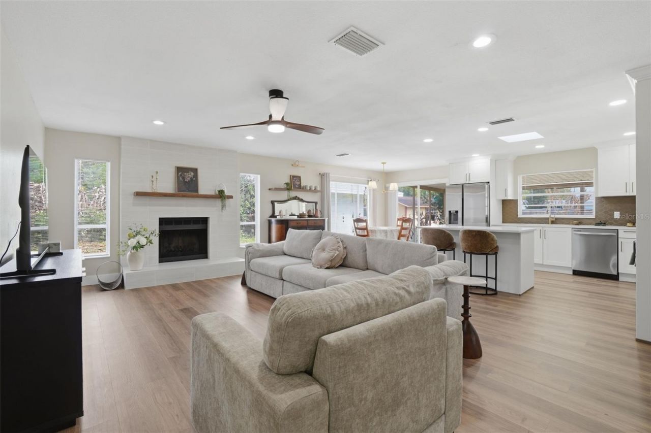 6145 Mary Lynn Court , Orlando, FL 32807 Photo