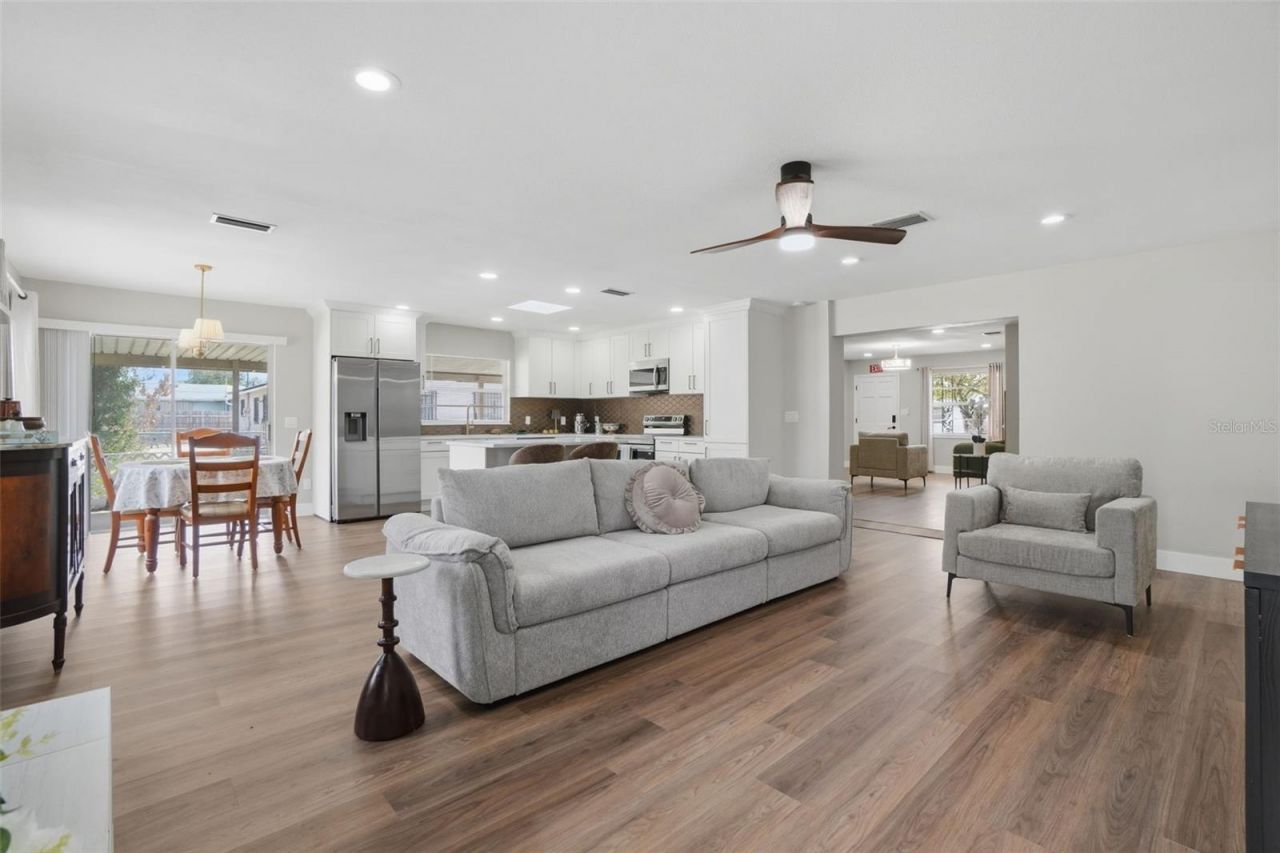 6145 Mary Lynn Court , Orlando, FL 32807 Photo