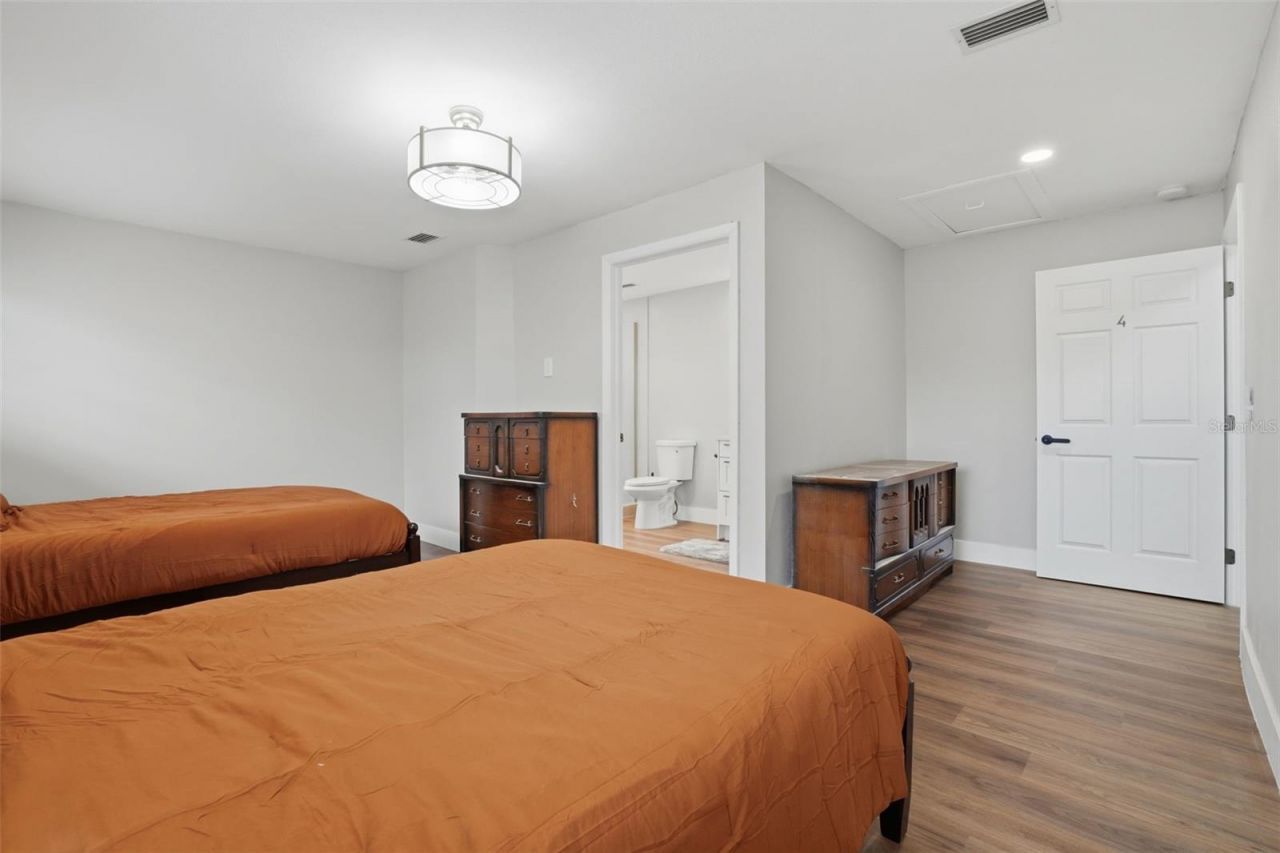 6145 Mary Lynn Court , Orlando, FL 32807 Photo