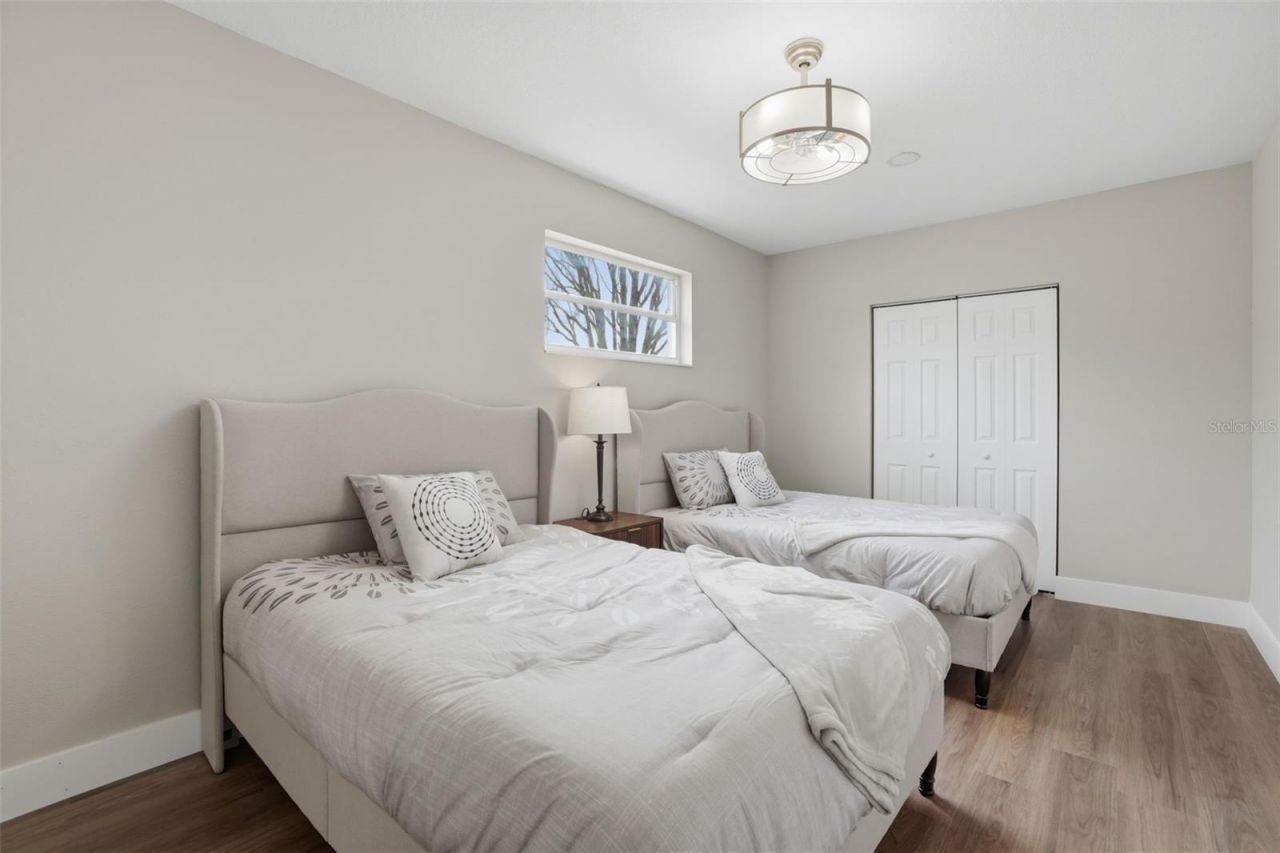 6145 Mary Lynn Court , Orlando, FL 32807 Photo