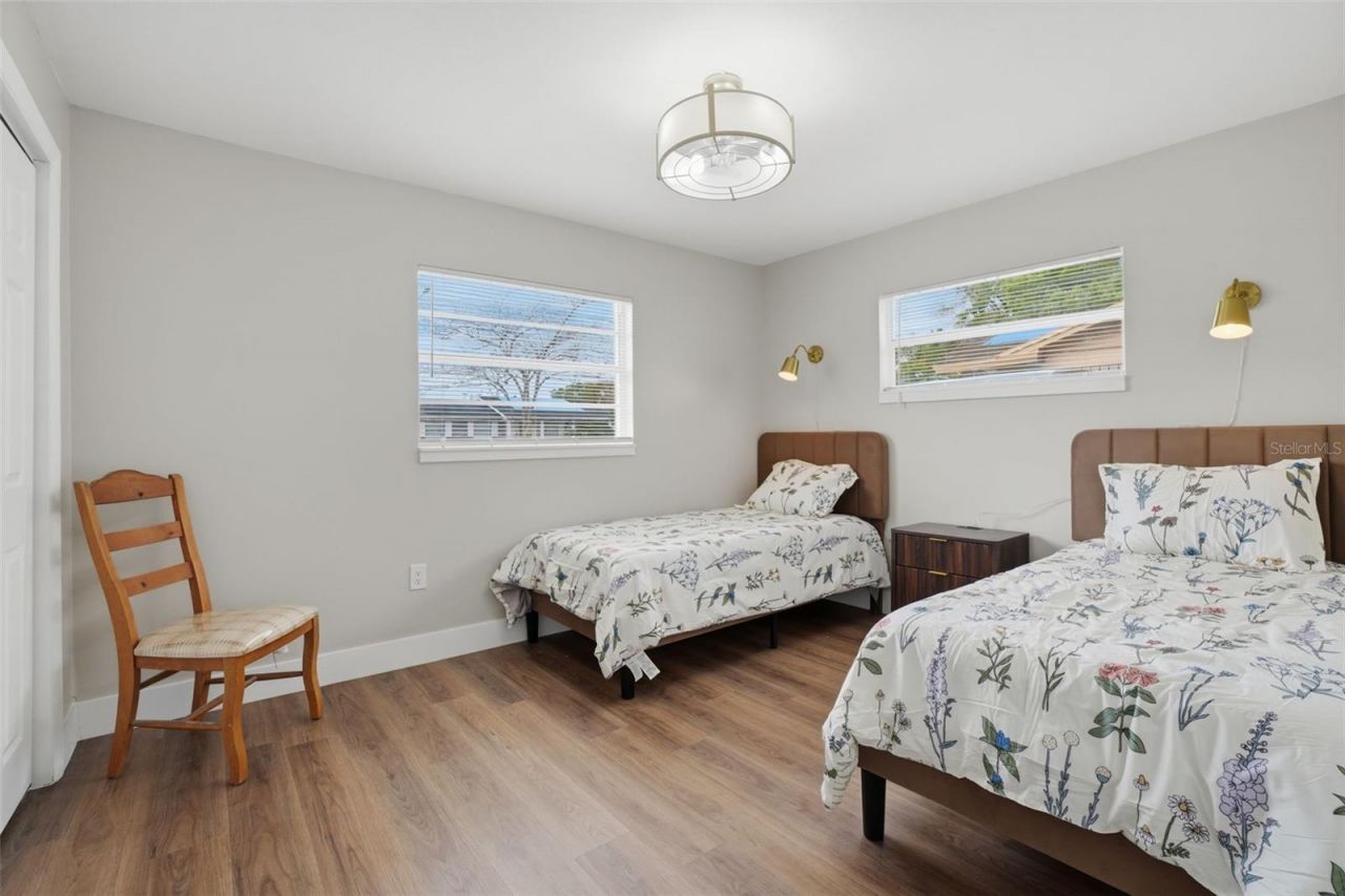 6145 Mary Lynn Court , Orlando, FL 32807 Photo