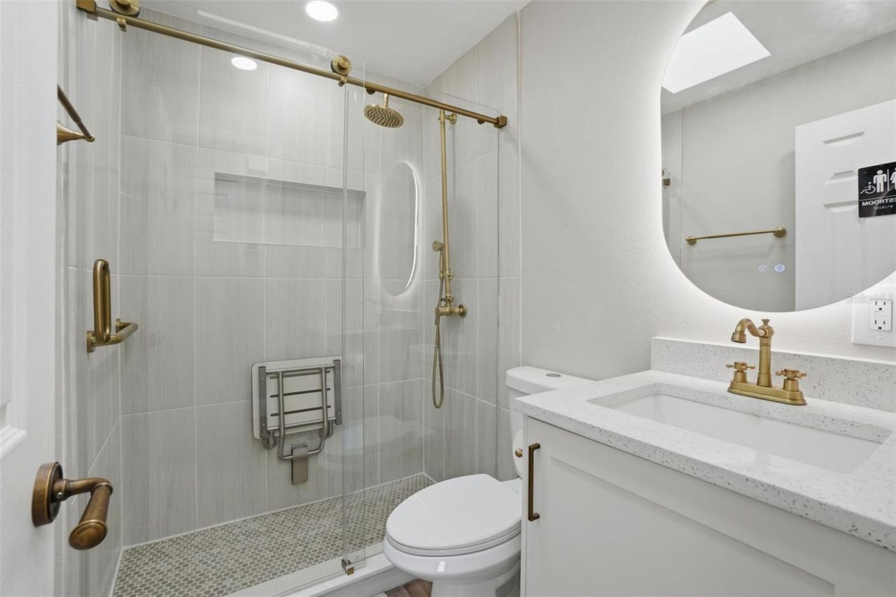 6145 Mary Lynn Court , Orlando, FL 32807 Photo