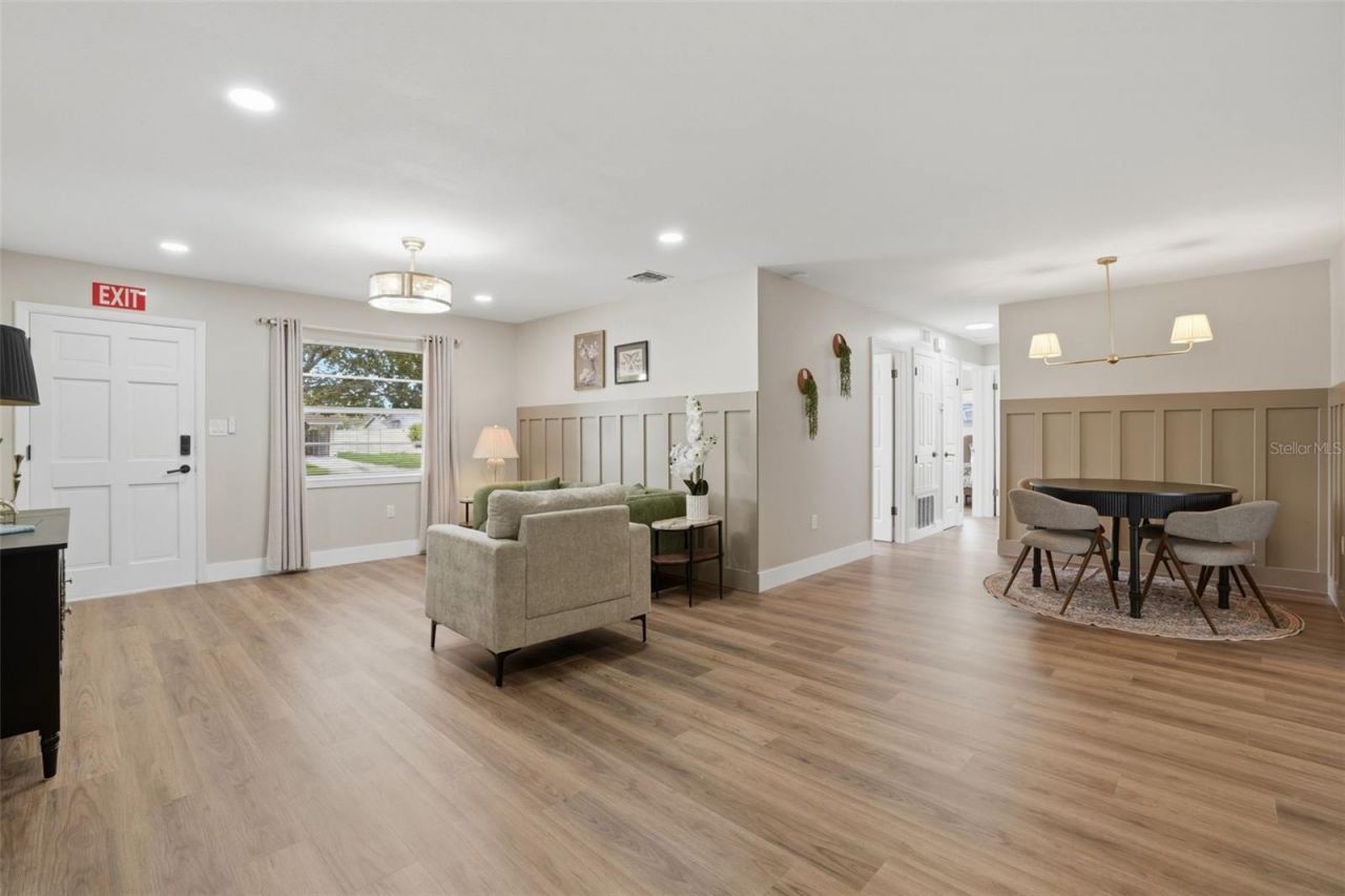 6145 Mary Lynn Court , Orlando, FL 32807 Photo