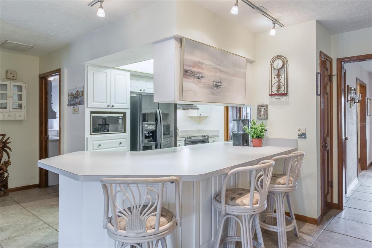 6104 Schooner Way, Tampa, FL 33615 Photo