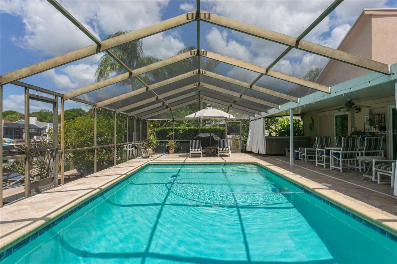 6104 Schooner Way, Tampa, FL 33615 Photo