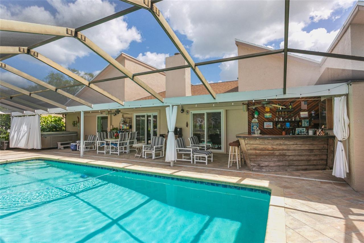 6104 Schooner Way, Tampa, FL 33615 Photo