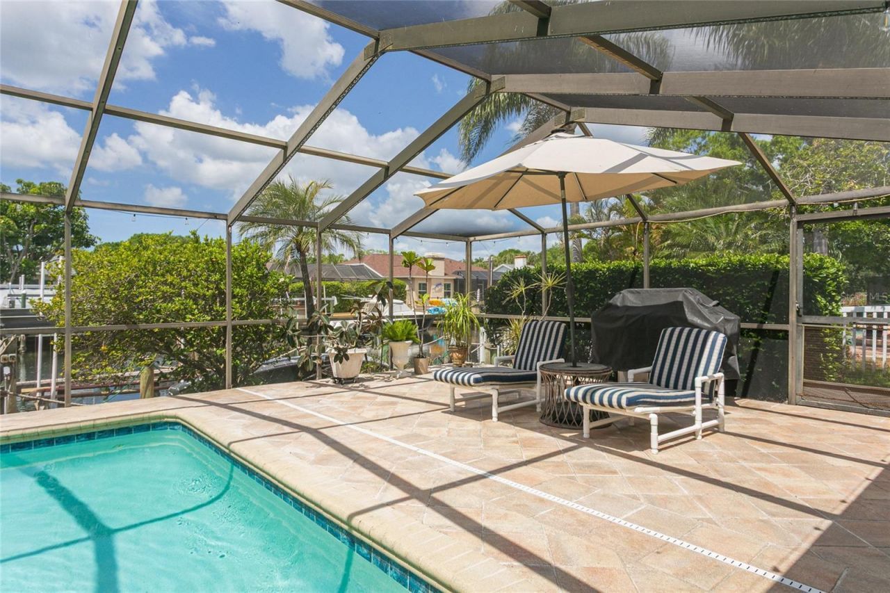 6104 Schooner Way, Tampa, FL 33615 Photo