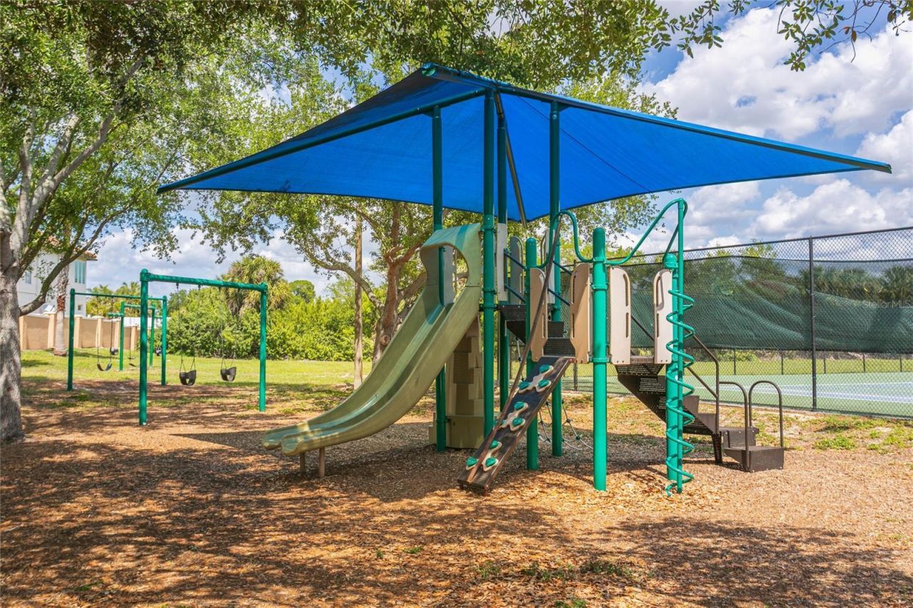 6104 Schooner Way, Tampa, FL 33615 Photo