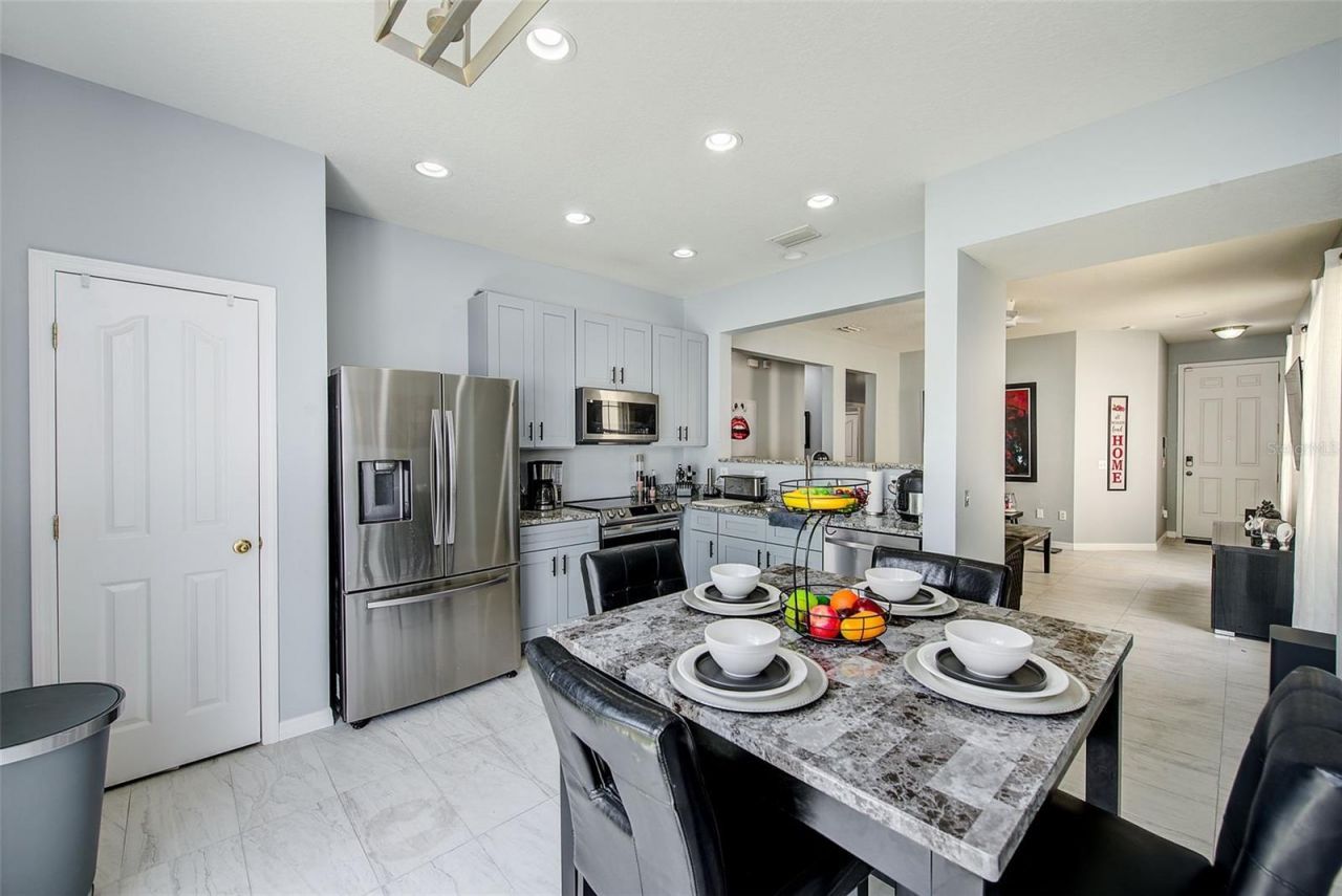 12136 Tree Haven Avenue, Gibsonton, FL 33534 Photo