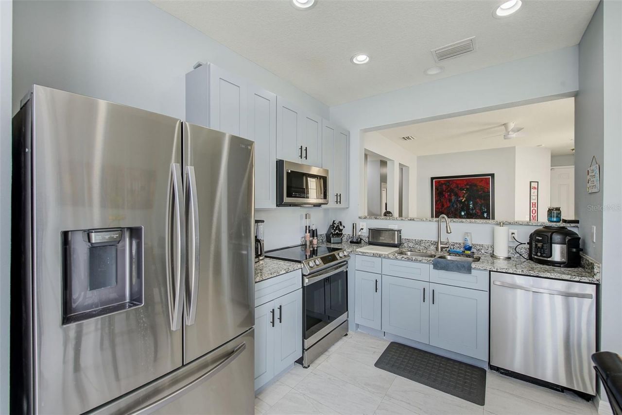 12136 Tree Haven Avenue, Gibsonton, FL 33534 Photo