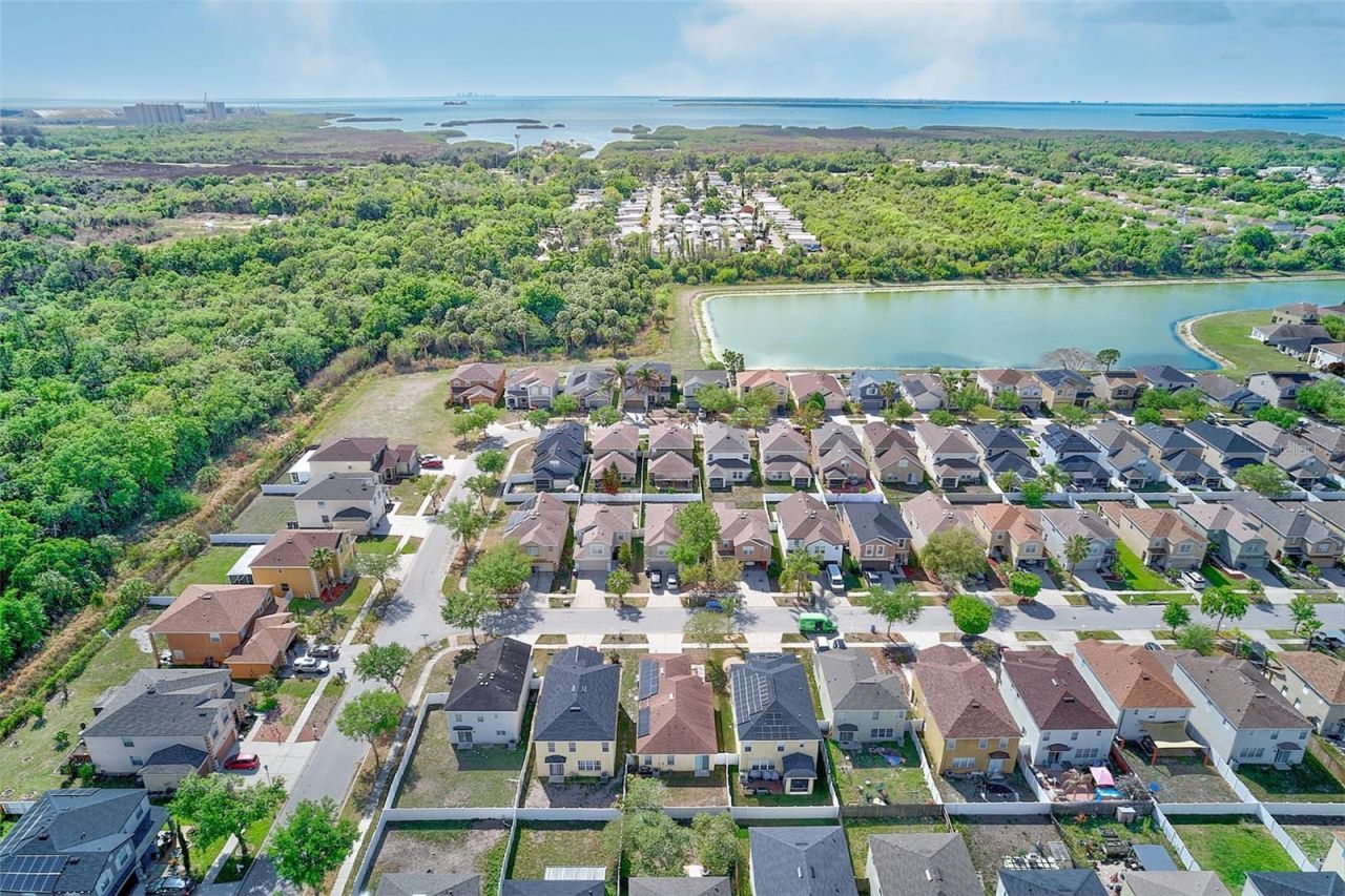 12136 Tree Haven Avenue, Gibsonton, FL 33534 Photo