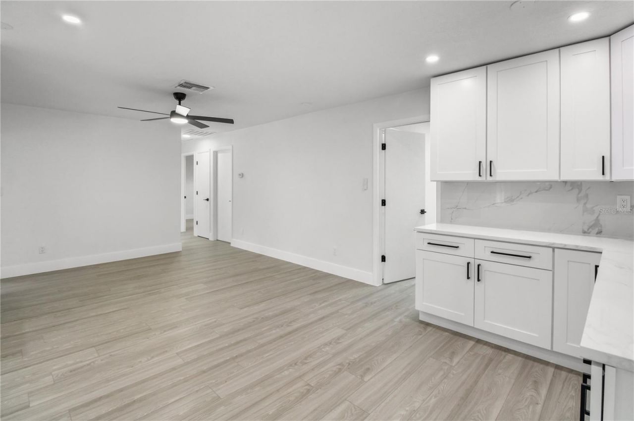 11492 93rd Street , Largo, FL 33773 Photo