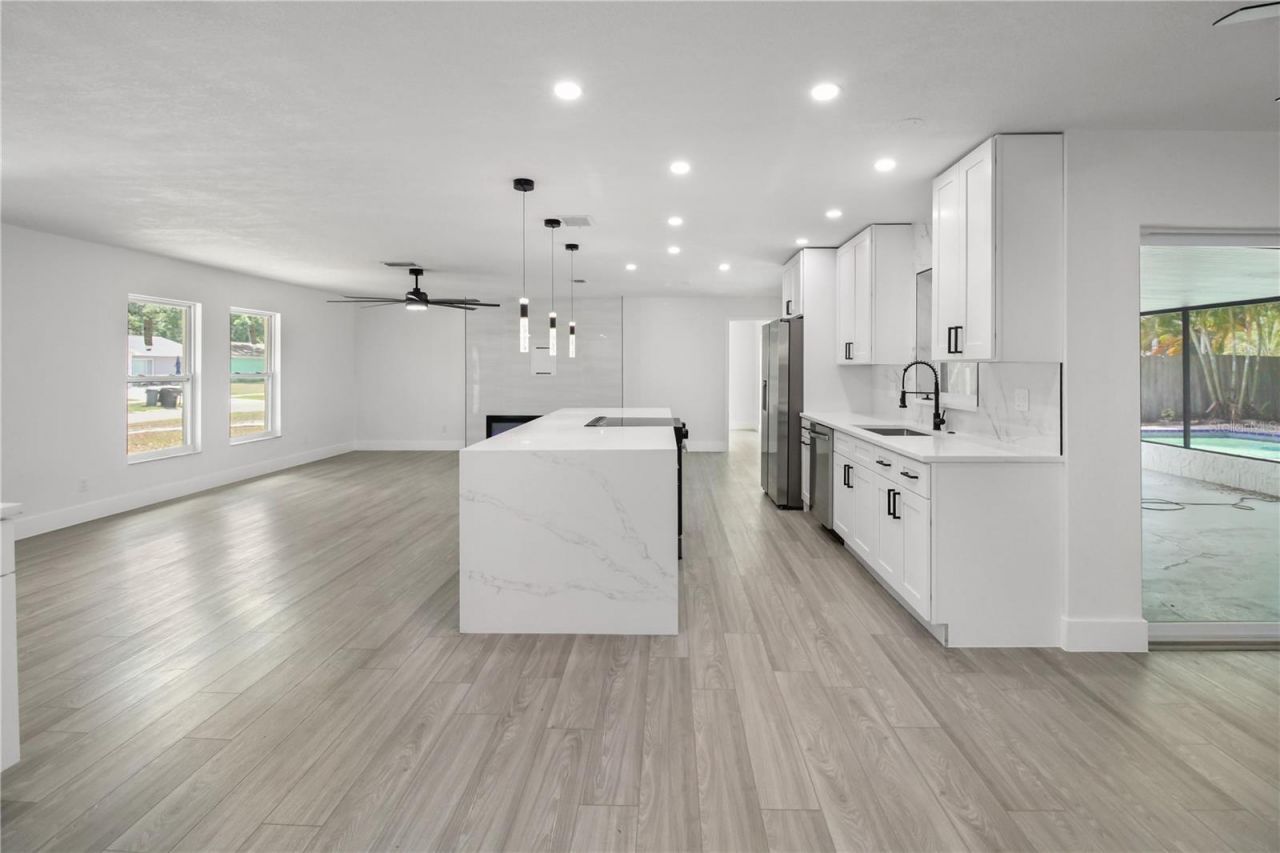 11492 93rd Street , Largo, FL 33773 Photo