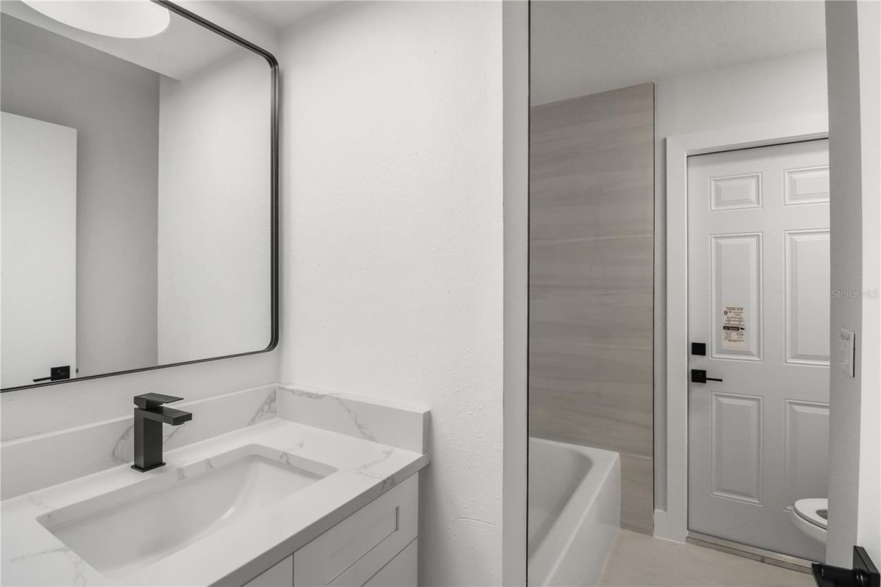 11492 93rd Street , Largo, FL 33773 Photo