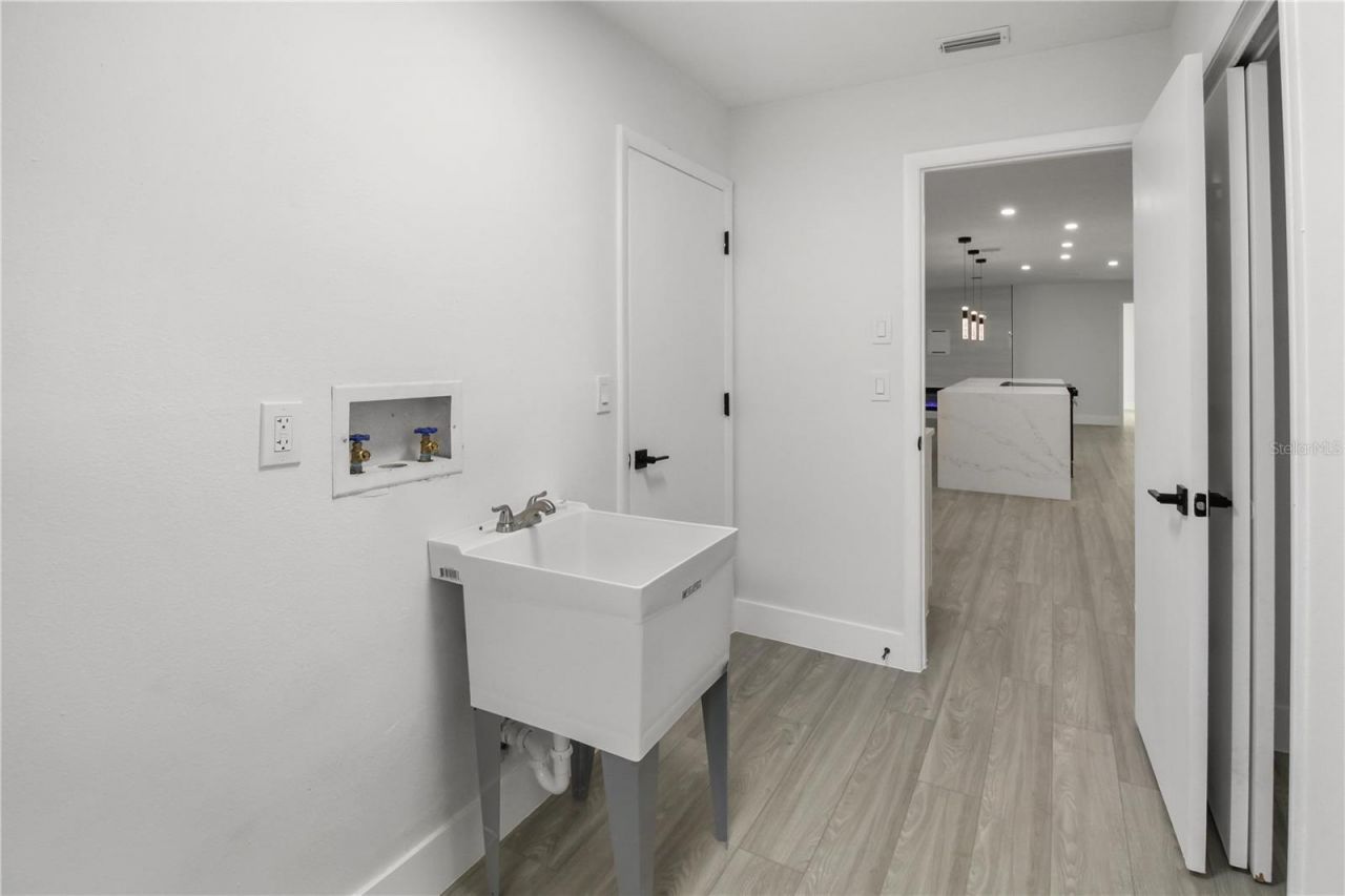 11492 93rd Street , Largo, FL 33773 Photo