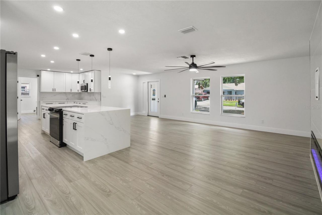 11492 93rd Street , Largo, FL 33773 Photo