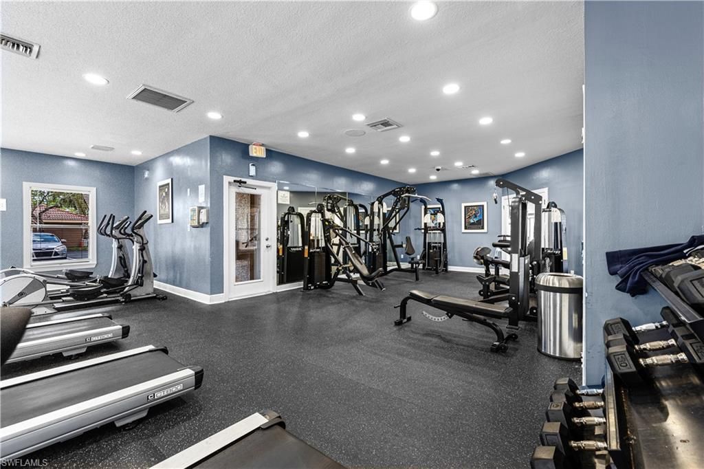 2094 Arbour Walk Cir, Unit 3018, Naples, FL 34109 Photo