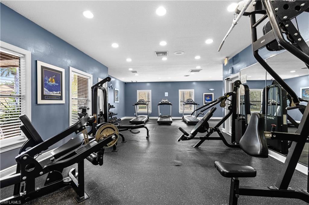 2094 Arbour Walk Cir, Unit 3018, Naples, FL 34109 Photo