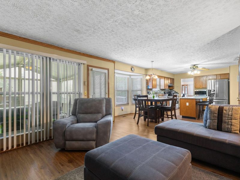 530 Tall Oaks Drive , Gahanna, OH 43230 Photo 11