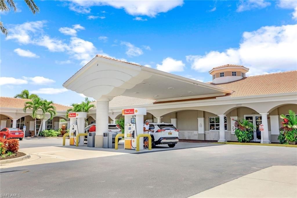 15088 Blue Marlin Ter, Bonita Springs, FL 34135 Photo