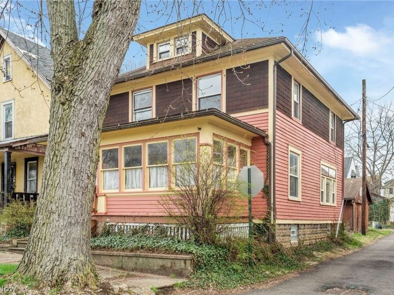 121 Chestnut Avenue NE, Massillon, OH 44646 Photo 3