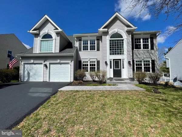6110 FIELDCREST DRIVE, FREDERICK, MD 21701