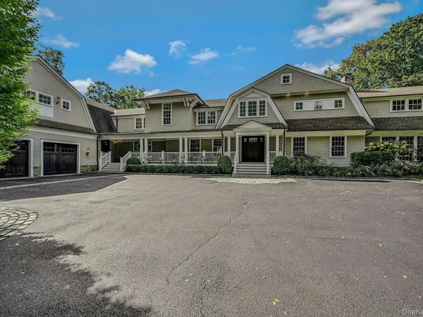 192 Burtis Lane , Muttontown, NY 11791