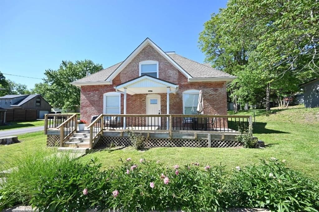 306 Lewis Street, Edgerton, MO 64444 Main Photo