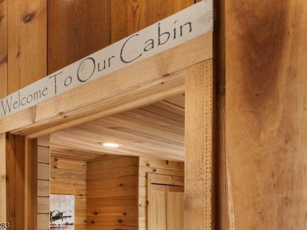 107 Cedar Dr, Andover, NJ 07860