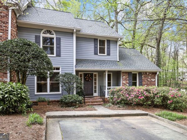 175 Riverview Trail, Roswell, GA 30075