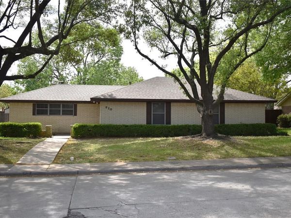 210 Iroquois Lane, Waxahachie, TX 75165