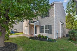 103 Village Way photo 4