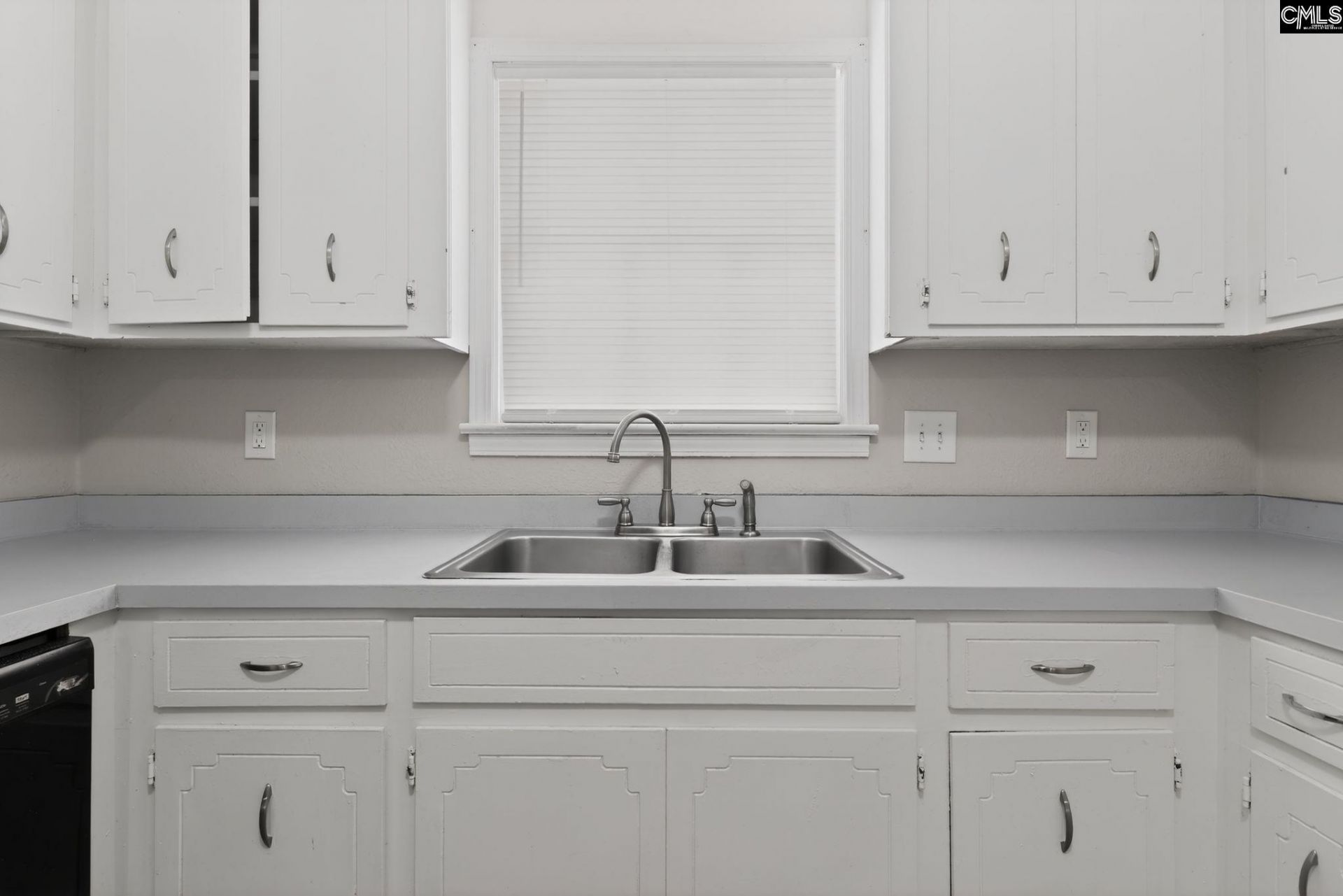 109 Branch Hill Drive  Photo 18