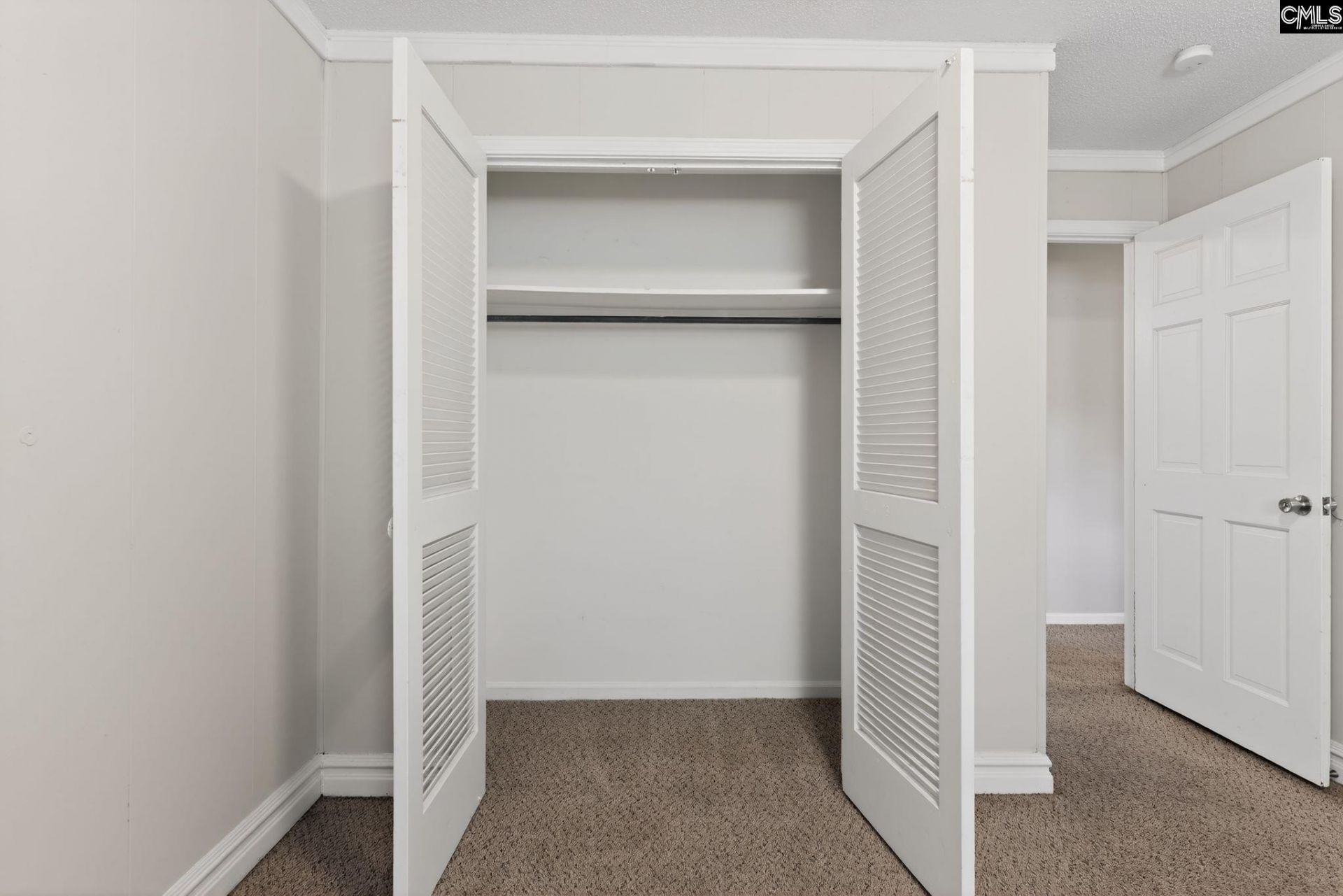 109 Branch Hill Drive  Photo 33