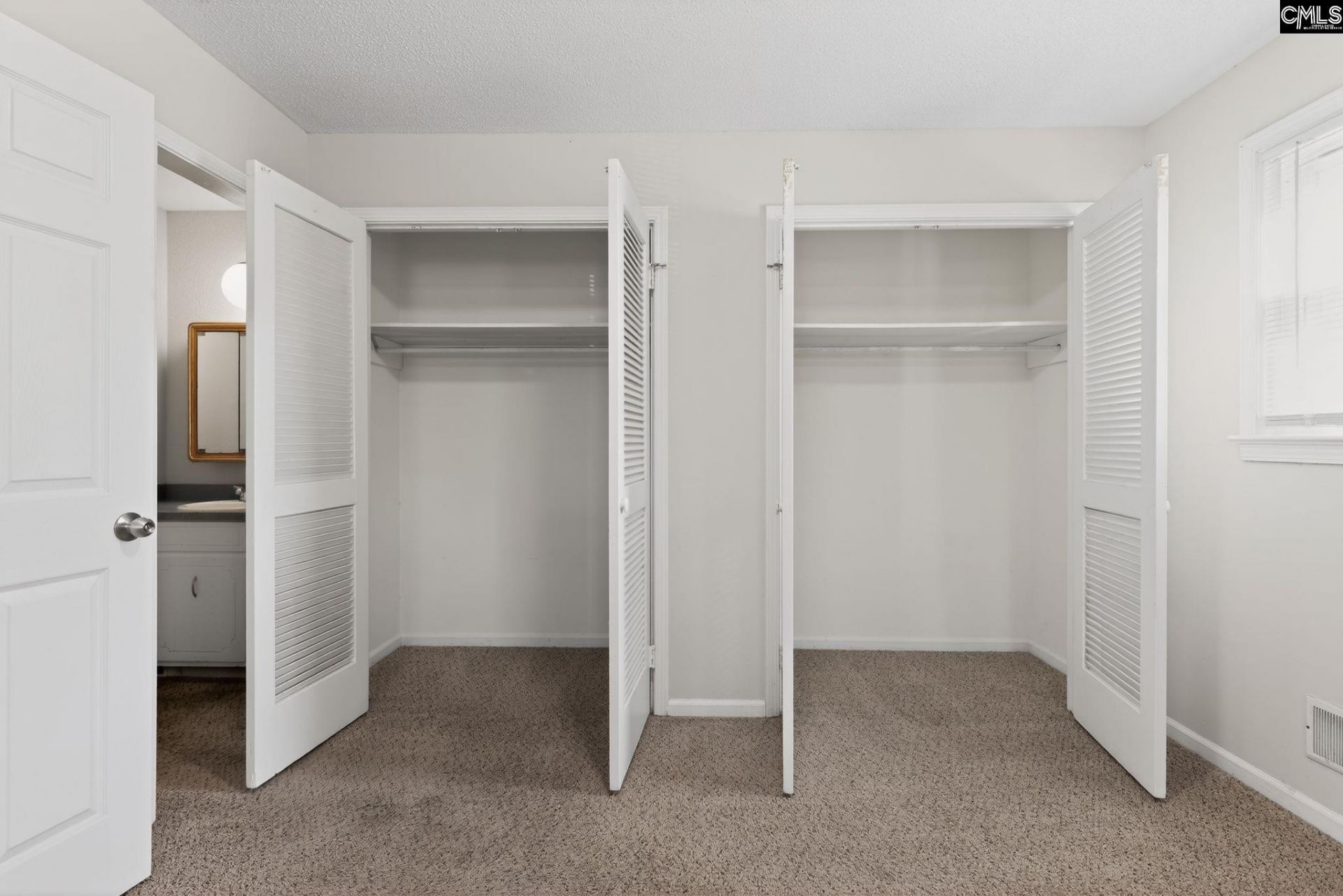 109 Branch Hill Drive  Photo 36