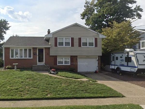 32 WINDING WAY , STRATFORD, NJ 08084