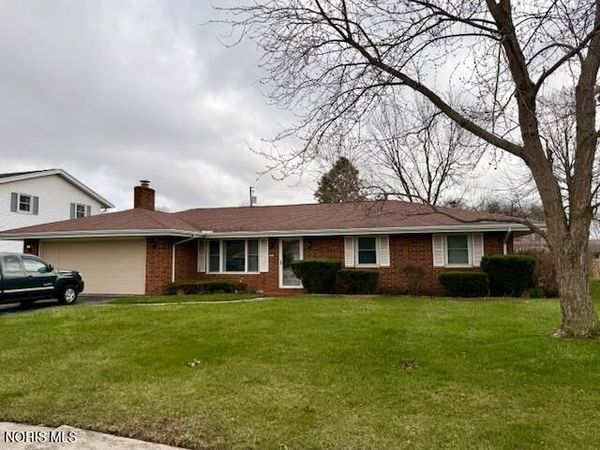 3315 Crosshill Drive , Findlay, OH 45840