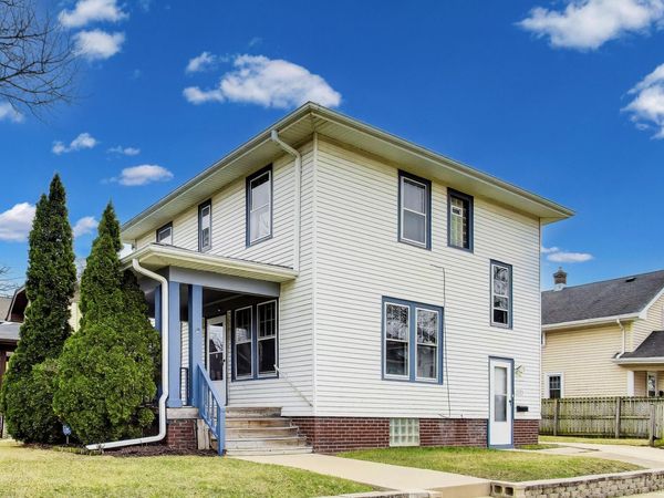 3325 15th St, Racine, WI 53405