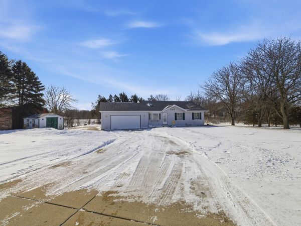 27741 Kramer Rd, Norway, WI 53185